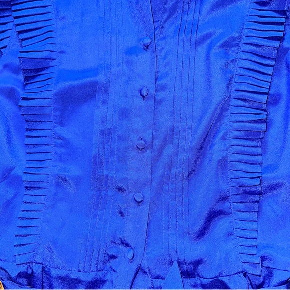 Belted ruffle blouse - Picture 3 of 6